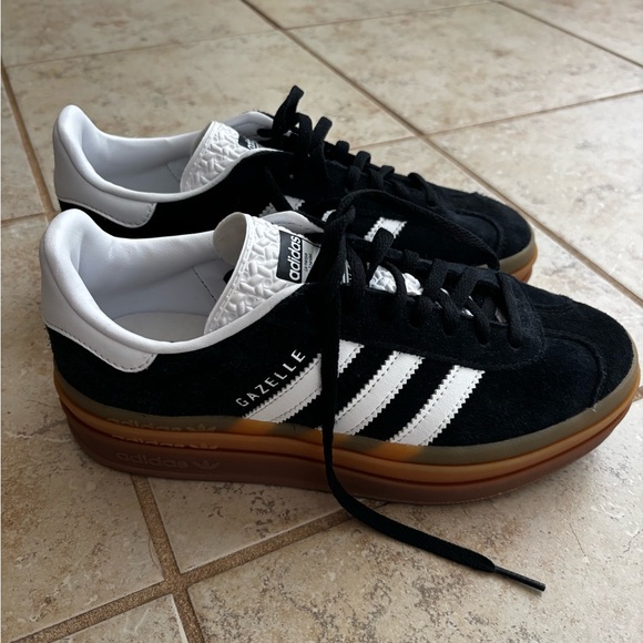 Adidas Gazelle Women’s Black and White Sneakers - Picture 2 of 4
